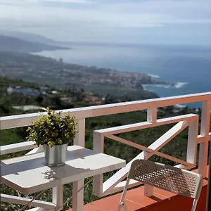 https://vivienda-vacacional-las-caas.tenerifehoteles.net